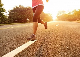 Jak efektywnie biegać po asfalcie